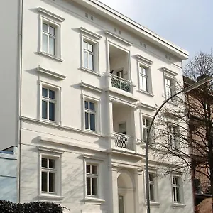 firstclass-apartment.hamburg-hotels-de.com/